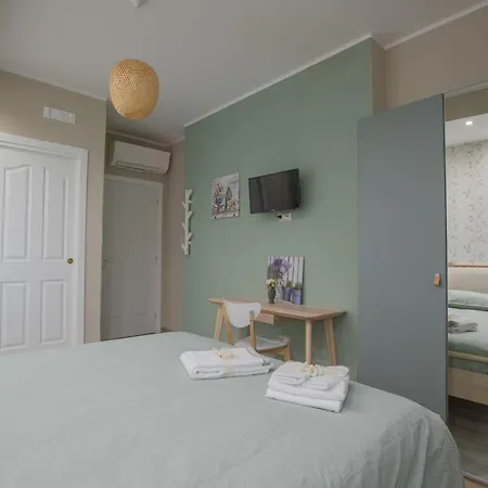 Alojamento de Acomodação e Pequeno-almoço Domus Mariae 4*