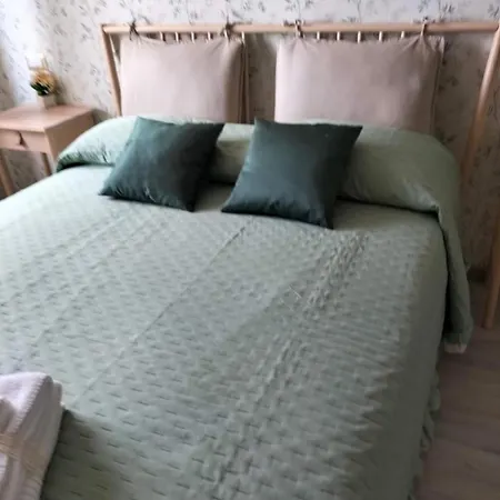 Domus Mariae Bed & Breakfast 4*